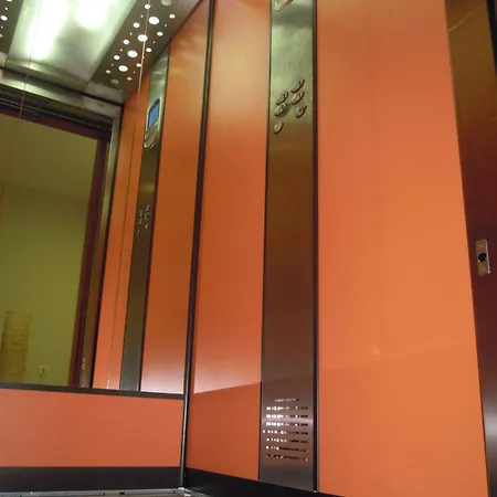 호텔 Angeles 알멘드랄레호