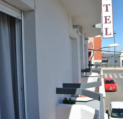 Angeles Almendralejo